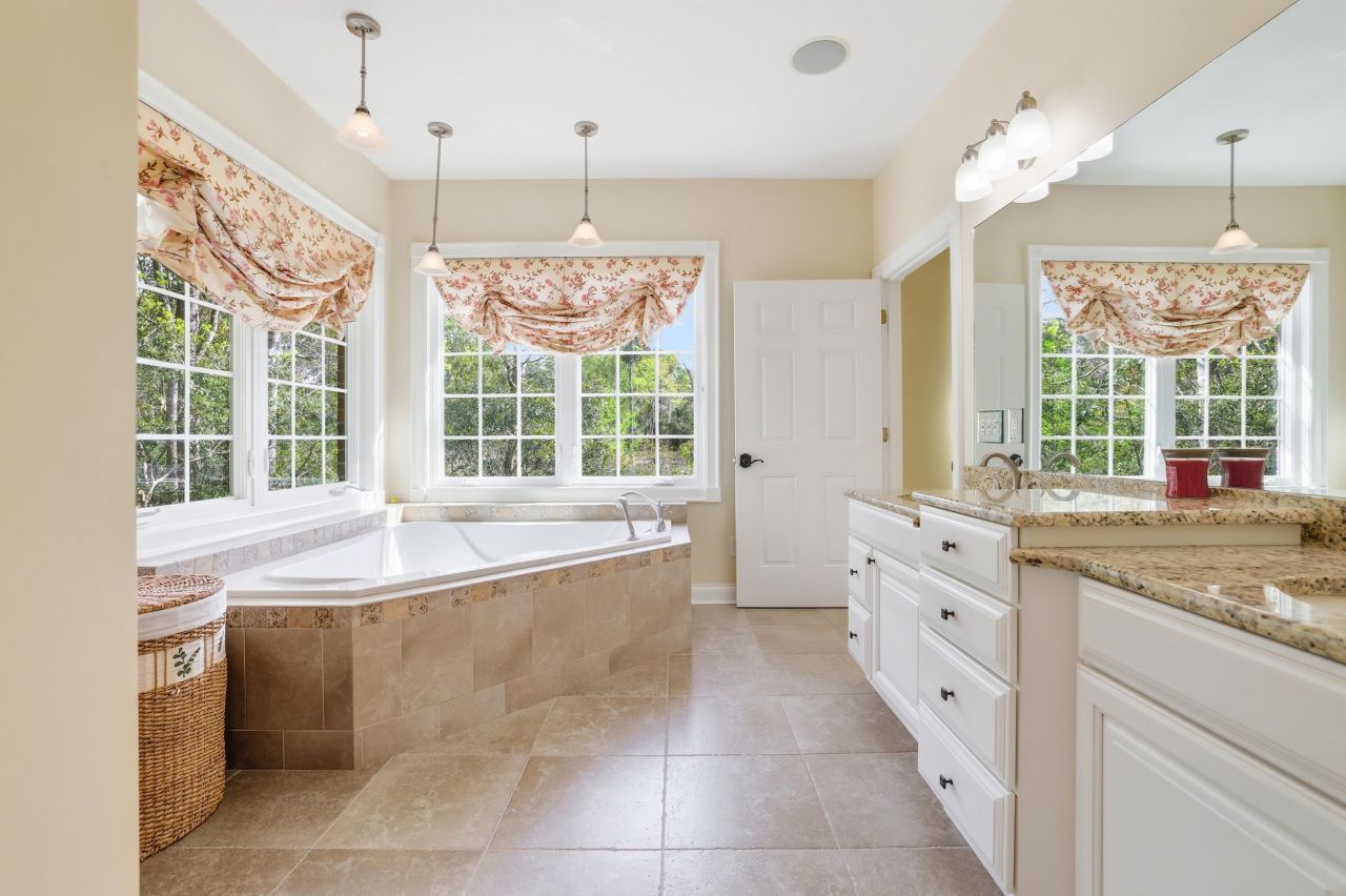 172 Half Moon Trail Photo 54