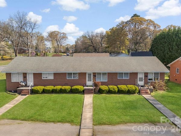 704 Secrest Avenue, Belmont, NC 28012