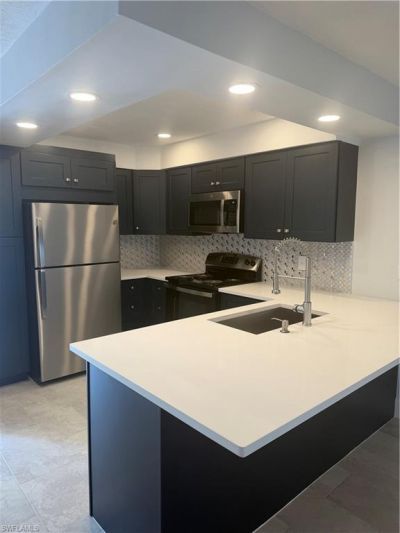 1100 Pondella Rd, Unit 703, Cape Coral, FL 33909 Photo