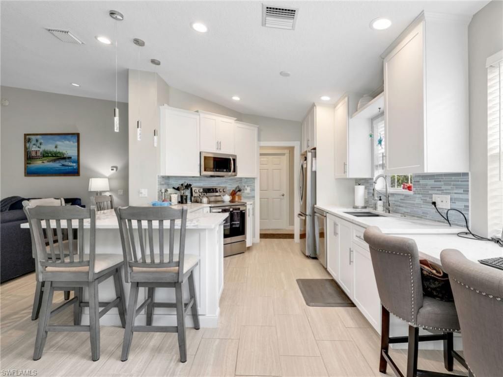 15350 Queen Angel Way , Bonita Springs, FL 34135 Photo