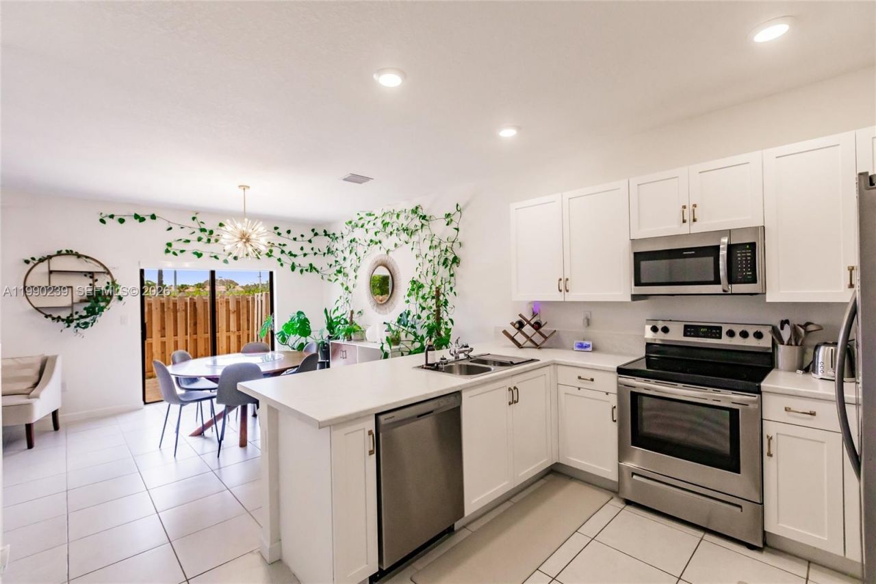 1443 SW 54 Terrace, North Lauderdale, FL 33068 Photo