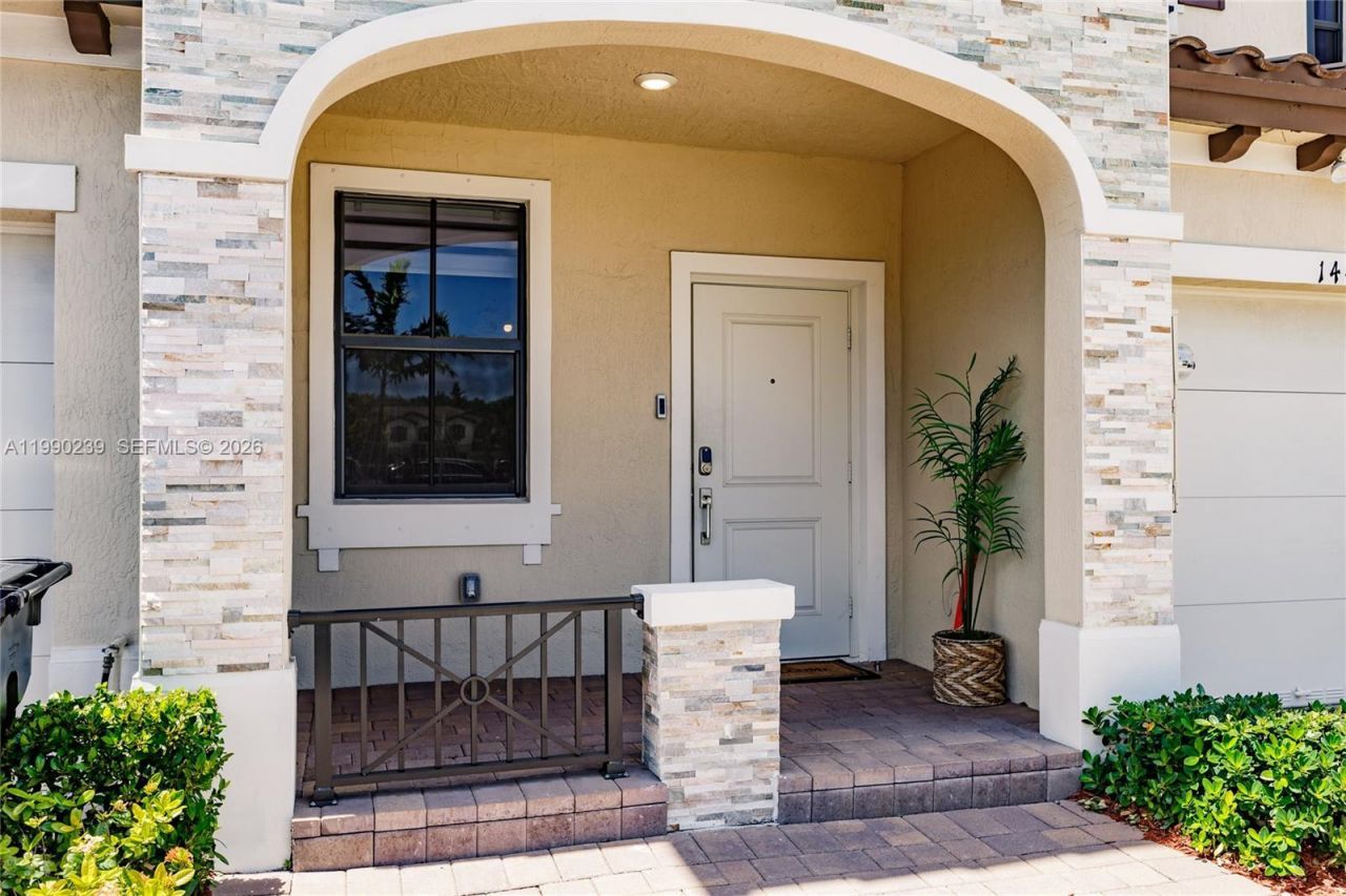 1443 SW 54 Terrace, North Lauderdale, FL 33068 Photo