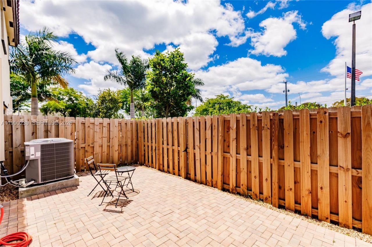 1443 SW 54 Terrace, North Lauderdale, FL 33068 Photo