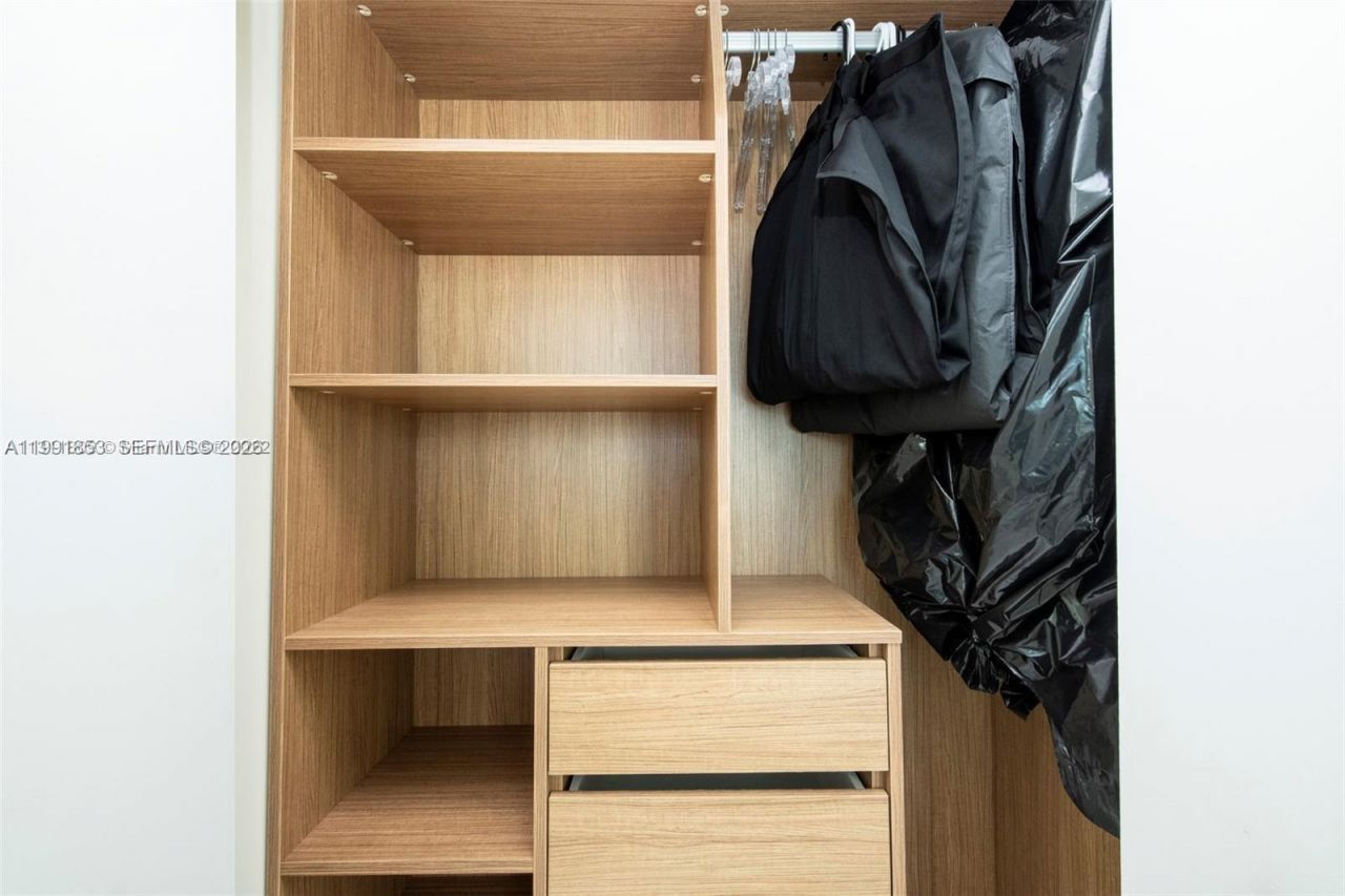 1331 Brickell Bay Dr , Unit 903, Miami, FL 33131 Photo