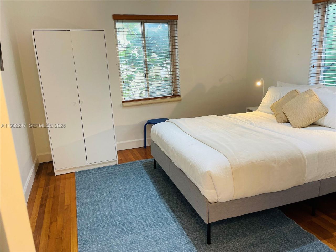 8036 Harding Ave, Unit 3, Miami Beach, FL 33141 Photo