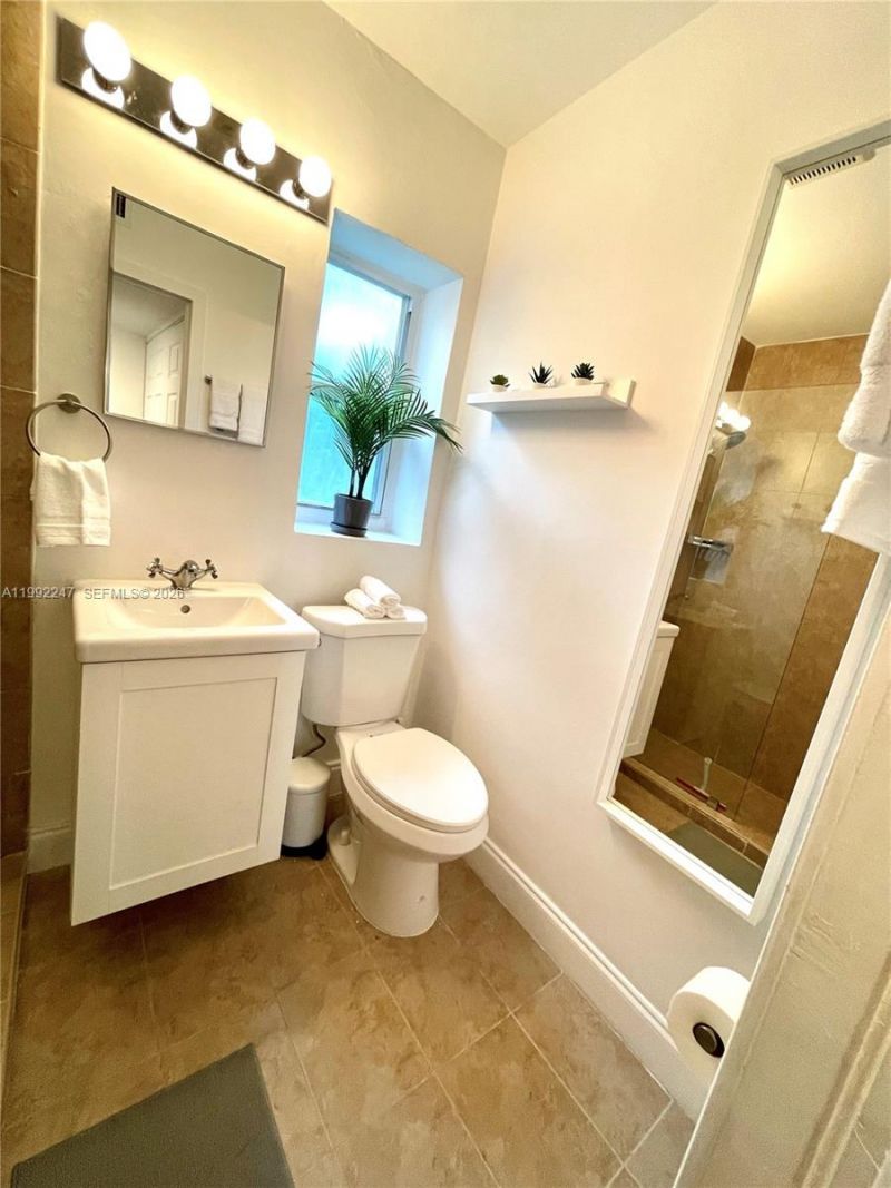 8036 Harding Ave, Unit 3, Miami Beach, FL 33141 Photo