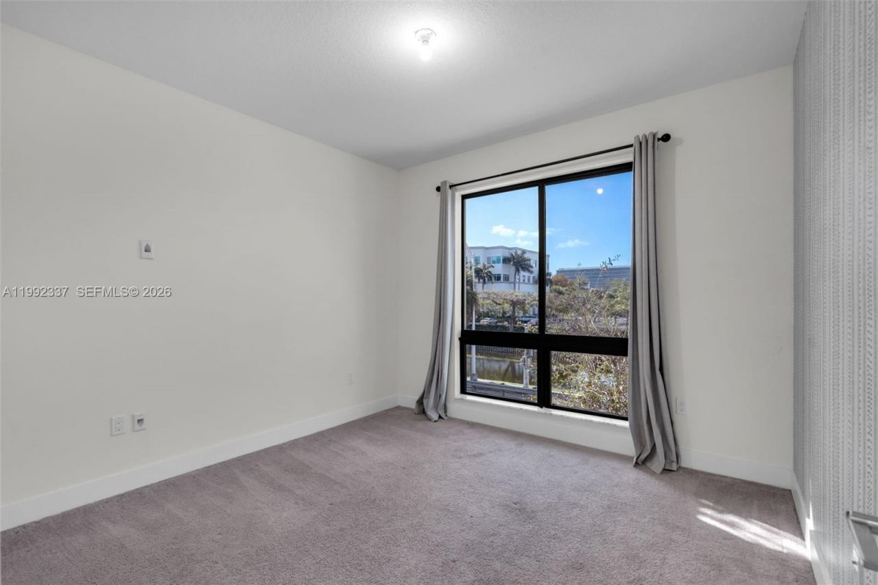 8363 NW 41st St , Unit A-109, Doral, FL 33166 Photo