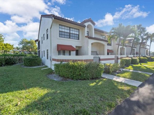 101 Lincoln Ct, Unit 101, Deerfield Beach, FL 33442