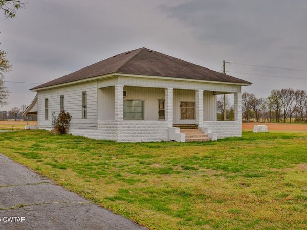 76 New Bethlehem Road , Dyer, TN 38330