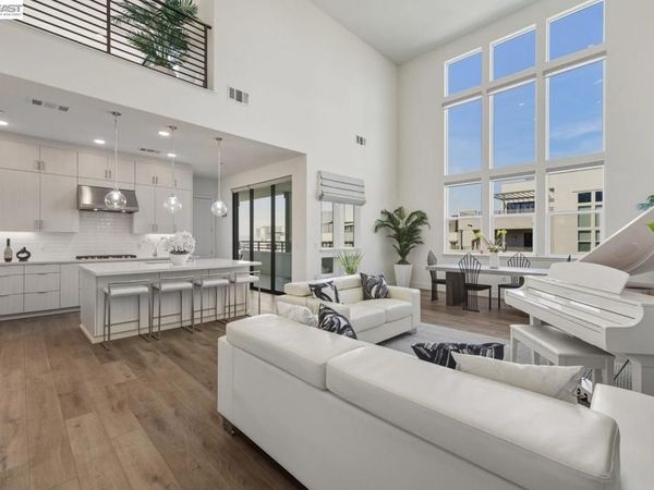 1748 Kilowatt Way, Unit 402, Fremont, CA 94539