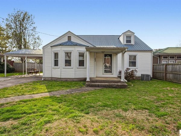 302 N 9th Street , Cave City, KY 42127