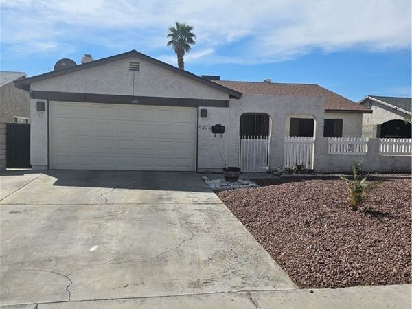 6325 Portola Road, Las Vegas, NV 89108