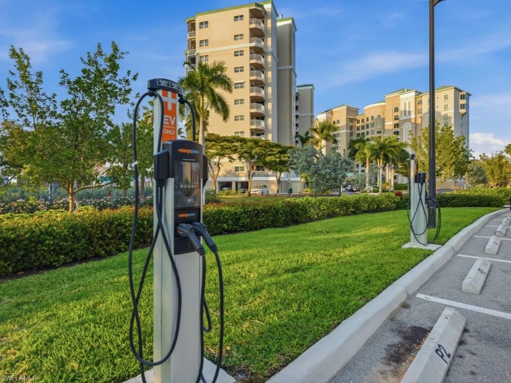 4142 Bay Beach Ln, Unit 804, Fort Myers Beach, FL 33931 Photo