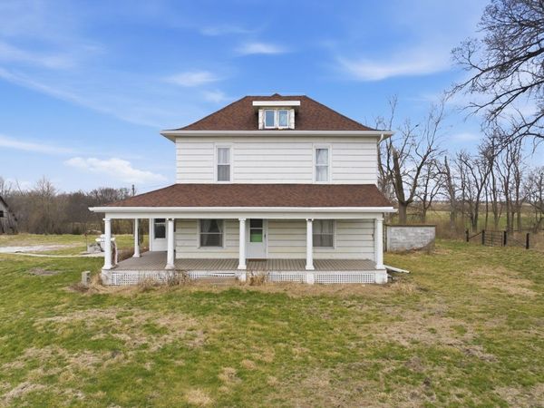 2125 130th Street, Earlham, IA 50072
