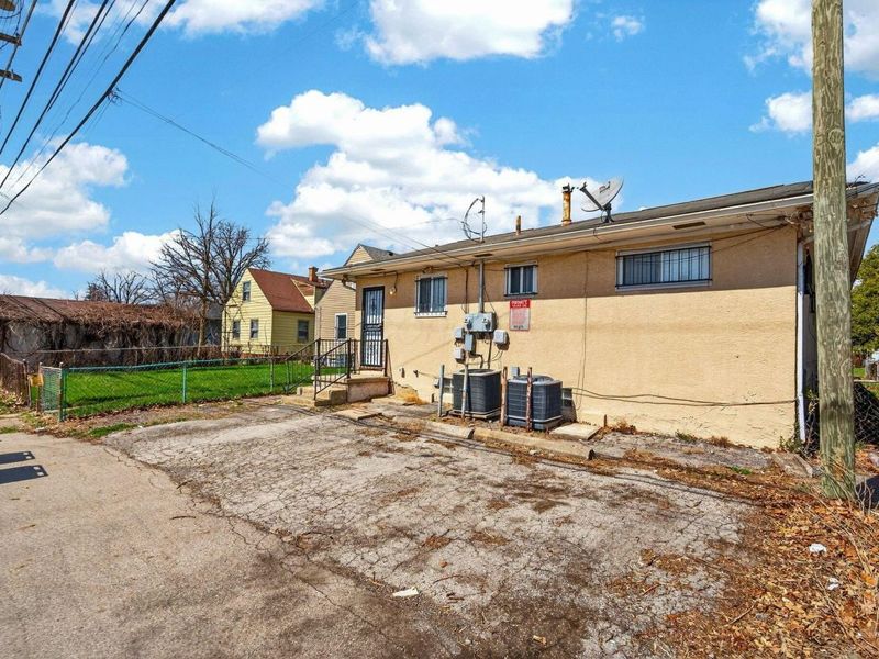 1089-1091 E 26th Avenue, Columbus, OH 43211 Photo 81