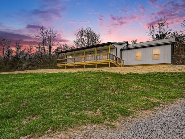 28430 Hide A Way Hills Road, Sugar Grove, OH 43155