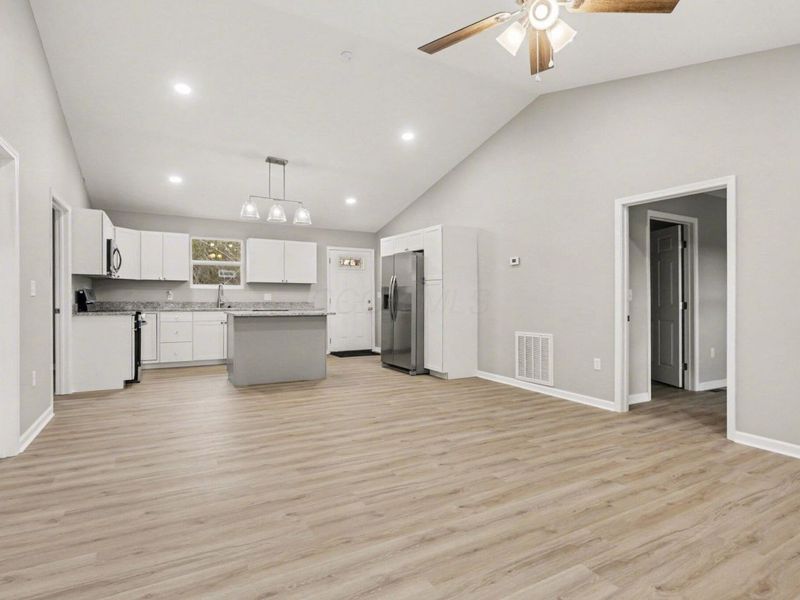 28430 Hide A Way Hills Road, Sugar Grove, OH 43155 Photo 10