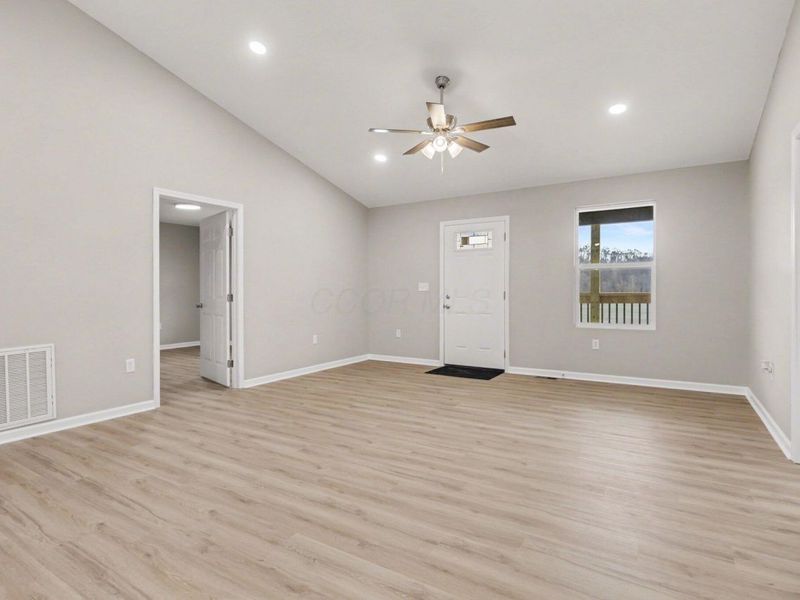 28430 Hide A Way Hills Road, Sugar Grove, OH 43155 Photo 12