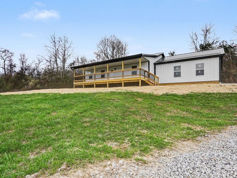 28430 Hide A Way Hills Road, Sugar Grove, OH 43155 Photo 2