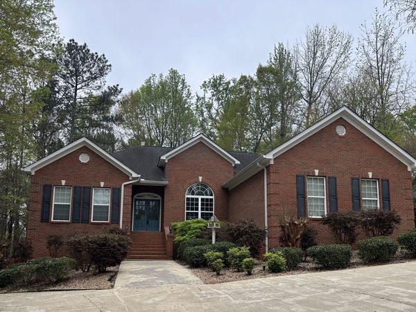 405 Canterbury Drive, Lagrange, GA 30241
