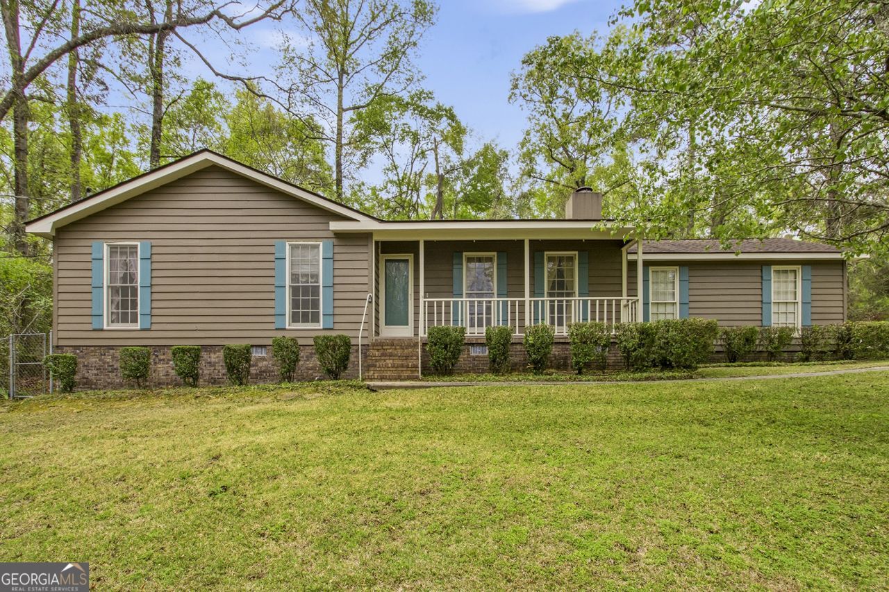 5343/5332 Janeru Circle, Macon, GA 31216 Main Photo