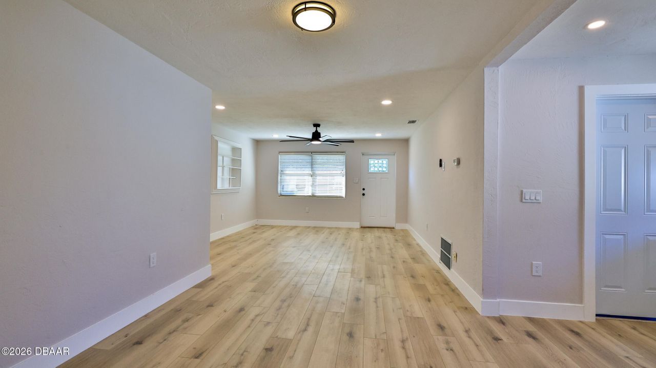 11 Swan Avenue, New Smyrna Beach, FL 32168 Photo