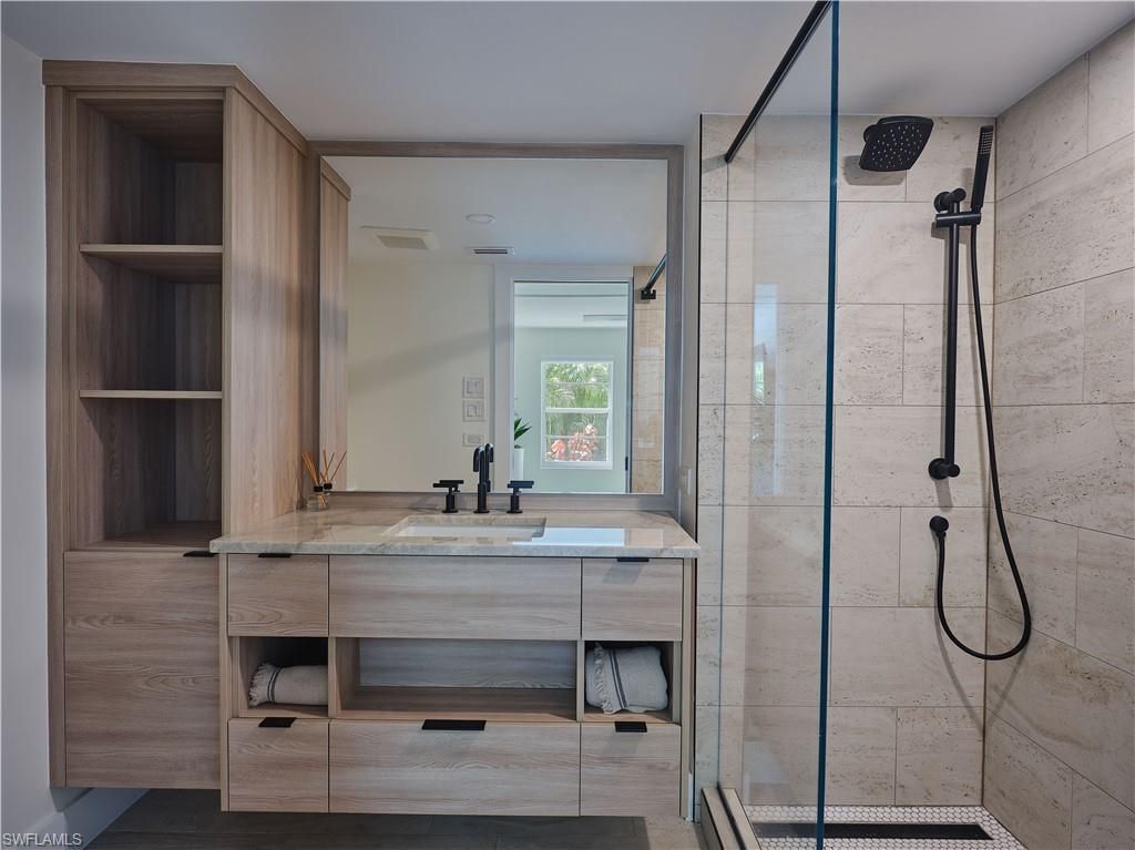 322 Harbour Dr, Unit 104D, Naples, FL 34103 Photo