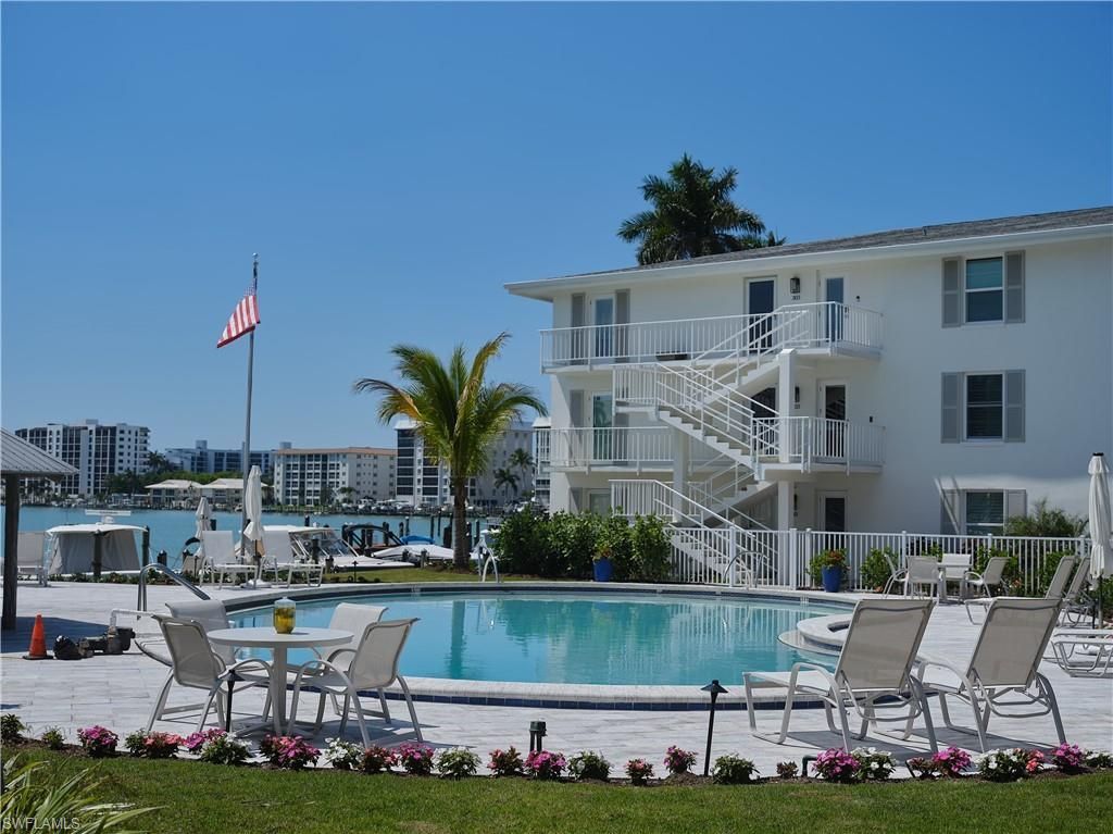 322 Harbour Dr, Unit 104D, Naples, FL 34103 Photo