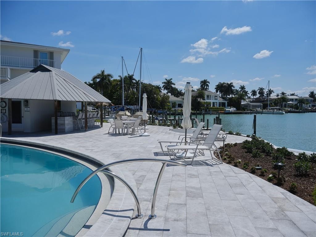 322 Harbour Dr, Unit 104D, Naples, FL 34103 Photo