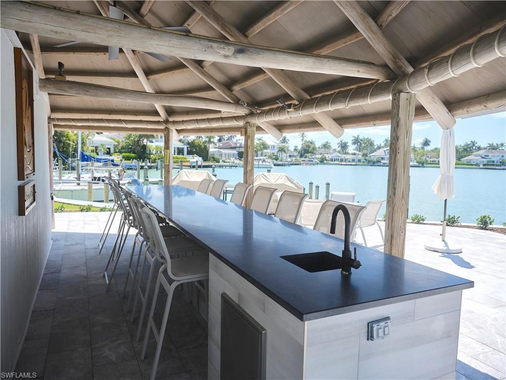 322 Harbour Dr, Unit 104D, Naples, FL 34103 Photo