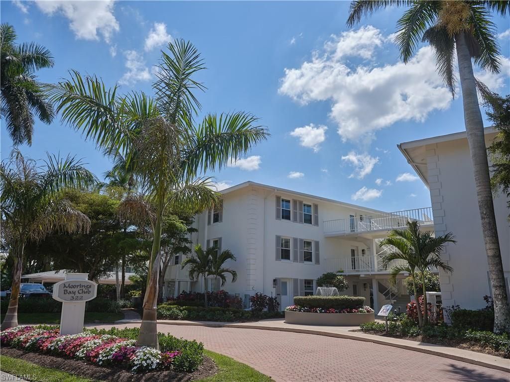 322 Harbour Dr, Unit 104D, Naples, FL 34103 Photo