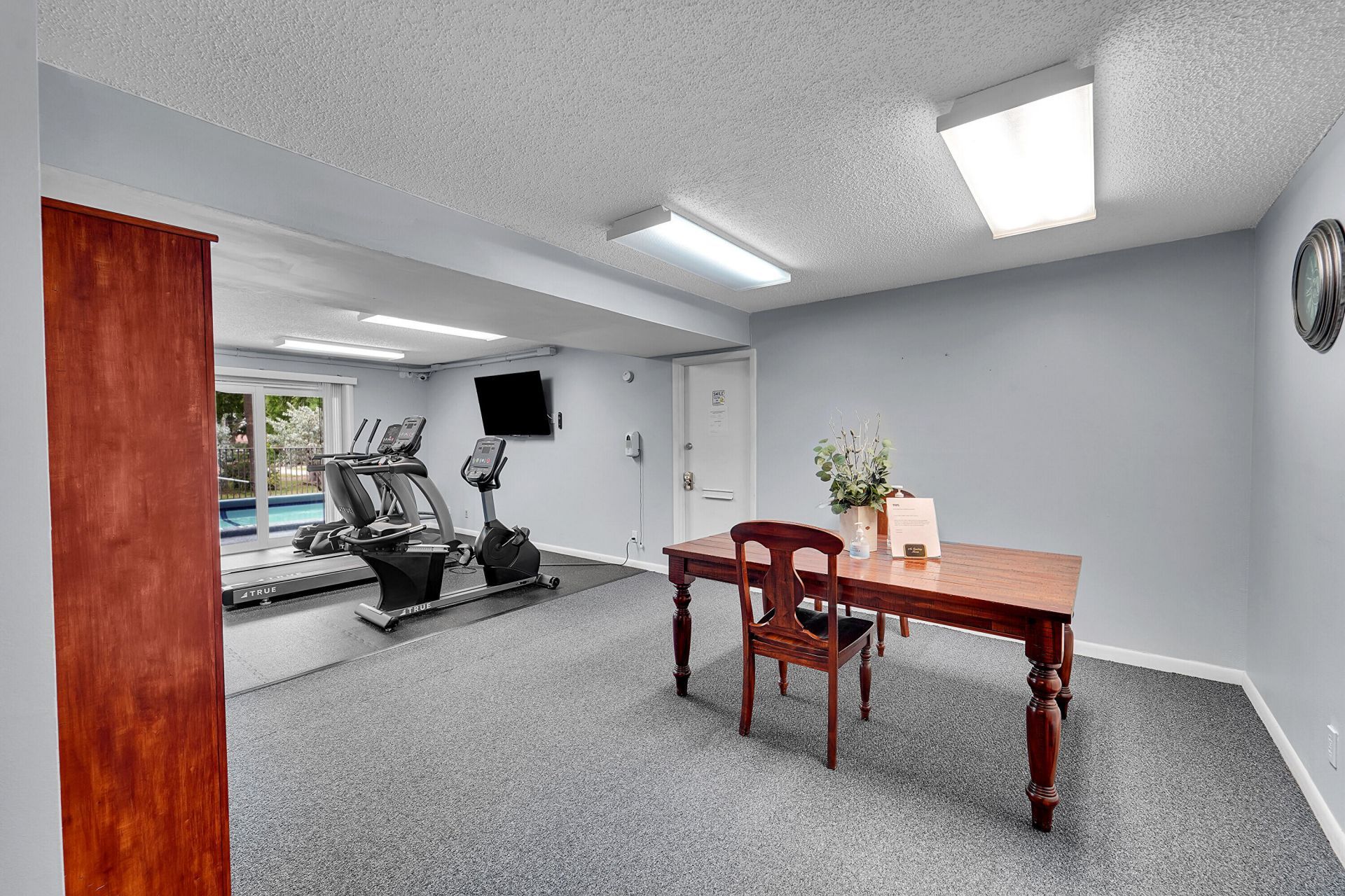 3909 N Ocean Boulevard, Unit 301, Fort Lauderdale, FL 33308 Photo