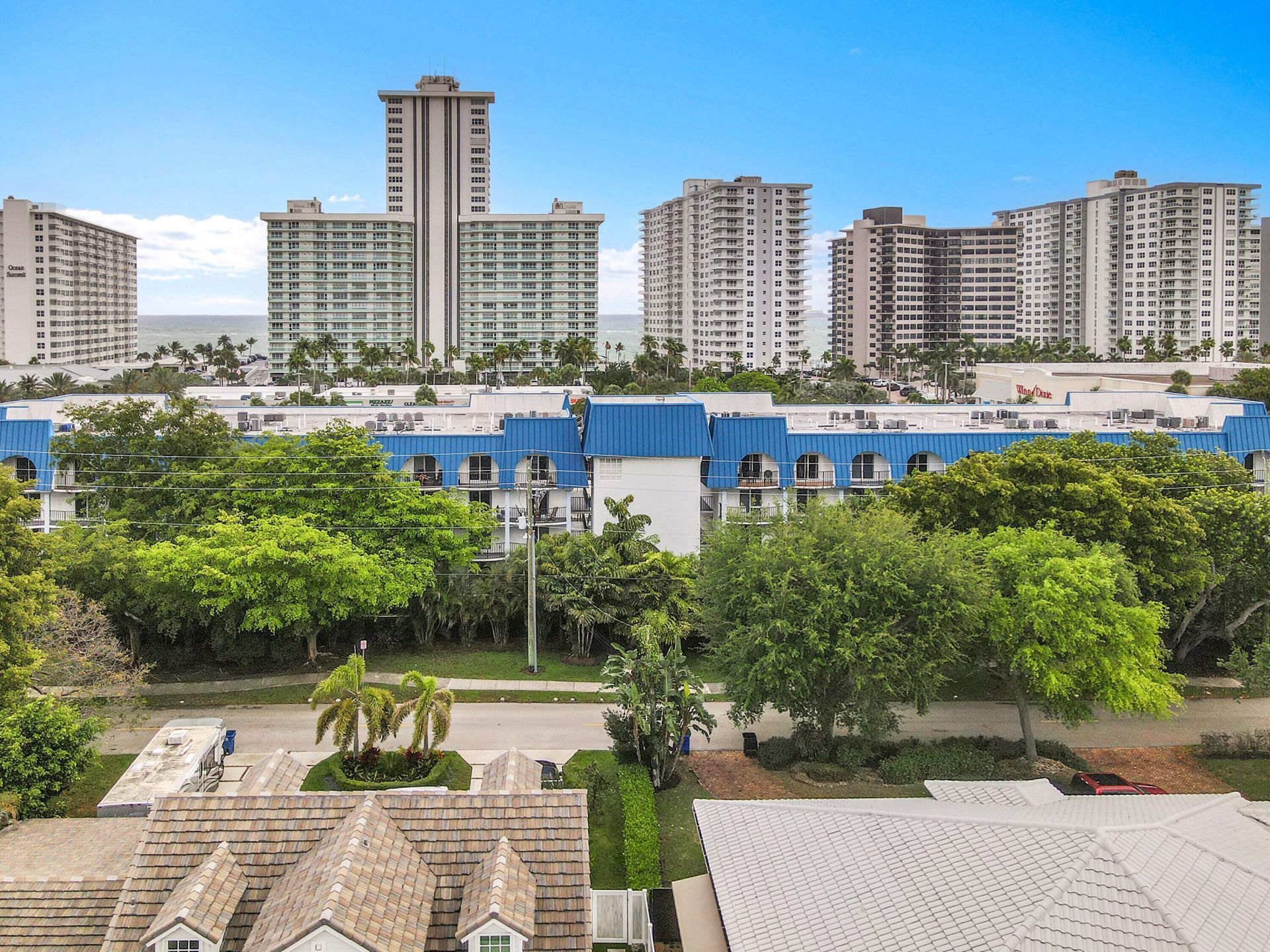 3909 N Ocean Boulevard, Unit 301, Fort Lauderdale, FL 33308 Photo