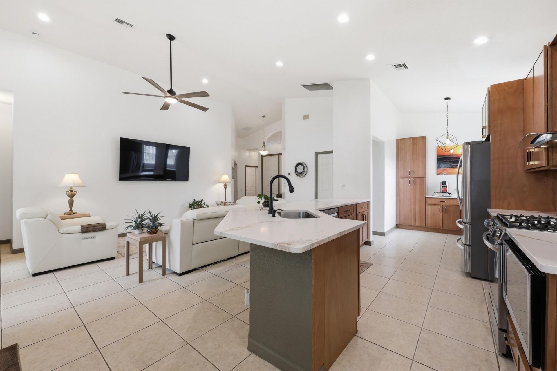 348 NW Toscane Trail, Port Saint Lucie, FL 34986 Photo