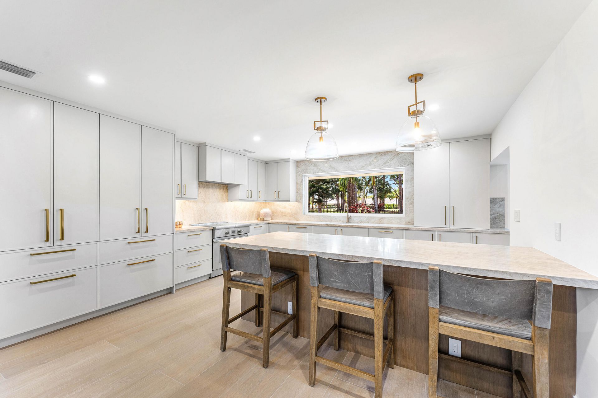 654 W Lakewoode Circle, Delray Beach, FL 33445 Photo