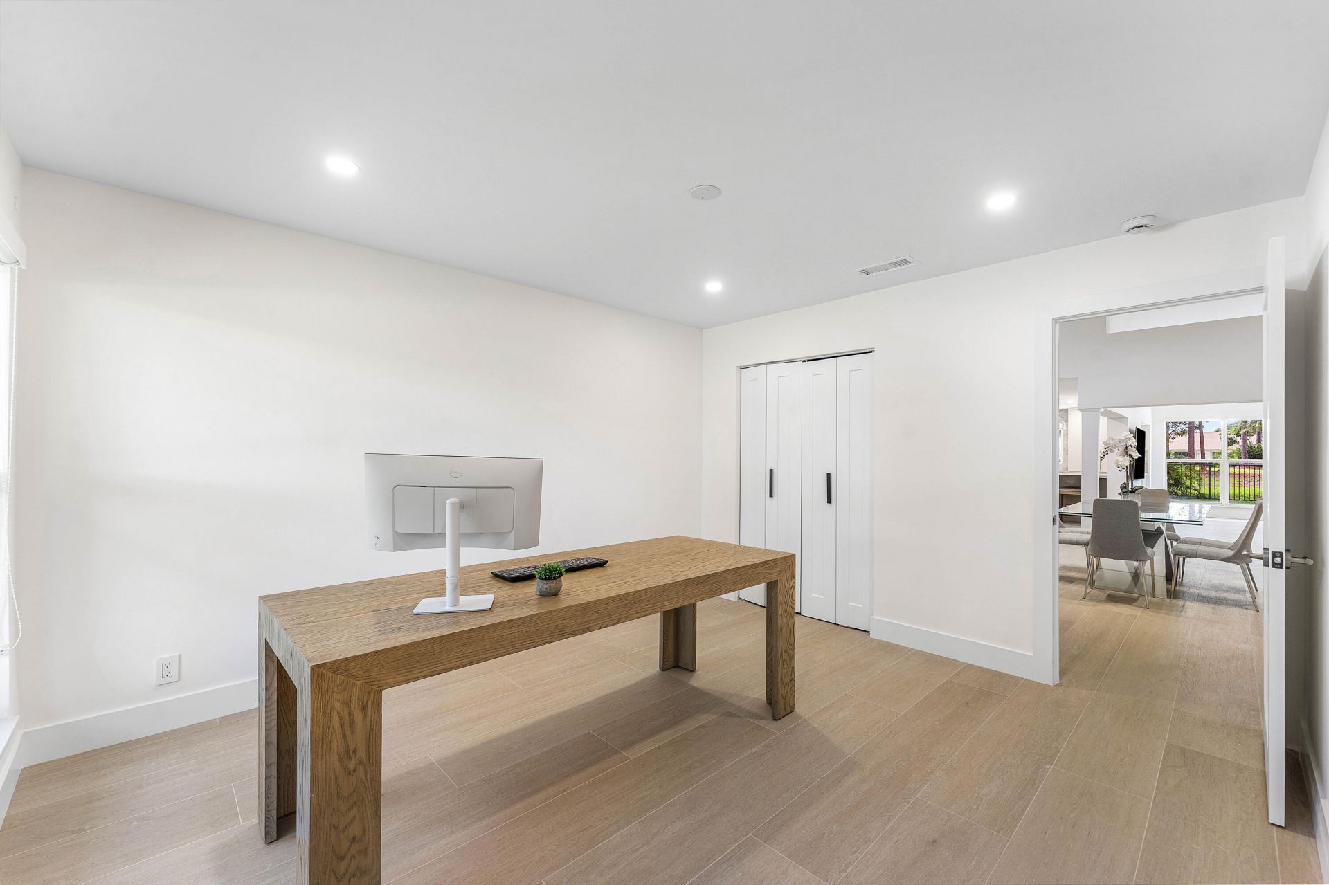 654 W Lakewoode Circle, Delray Beach, FL 33445 Photo