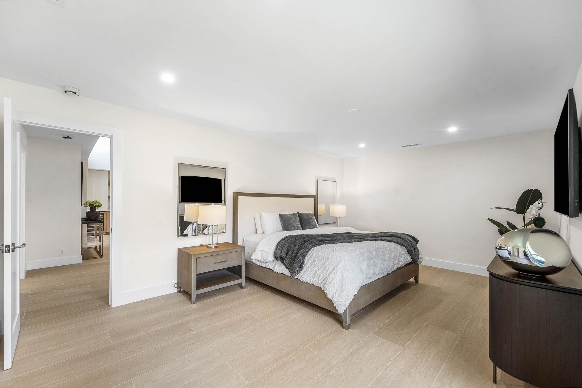 654 W Lakewoode Circle, Delray Beach, FL 33445 Photo