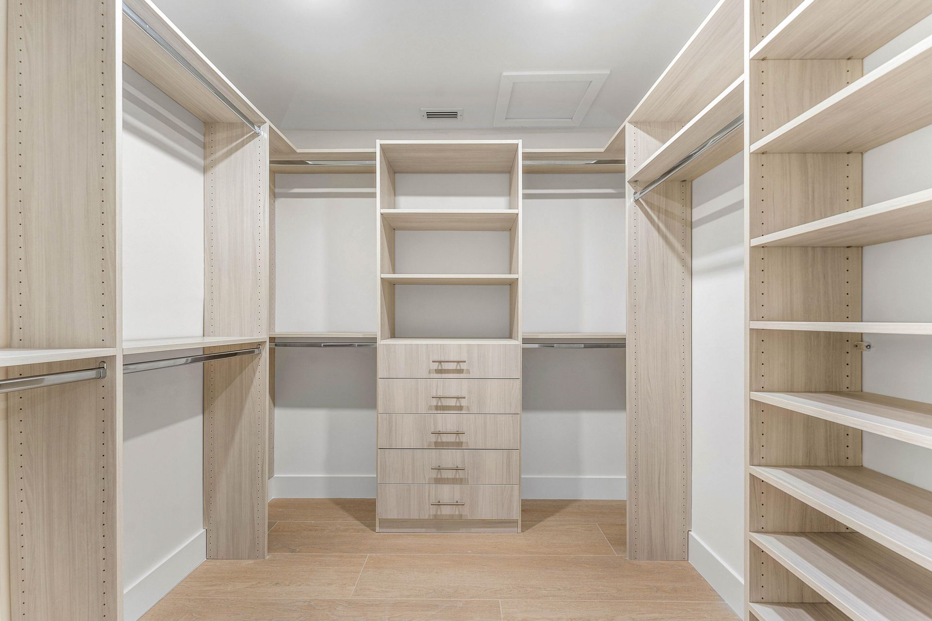 654 W Lakewoode Circle, Delray Beach, FL 33445 Photo