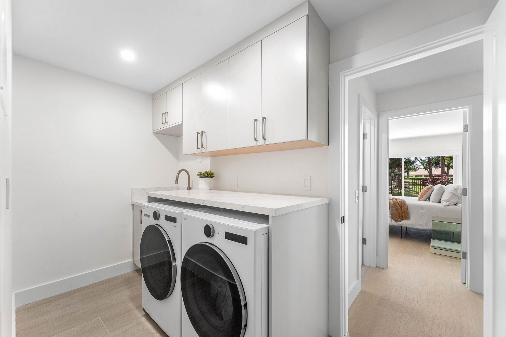 654 W Lakewoode Circle, Delray Beach, FL 33445 Photo