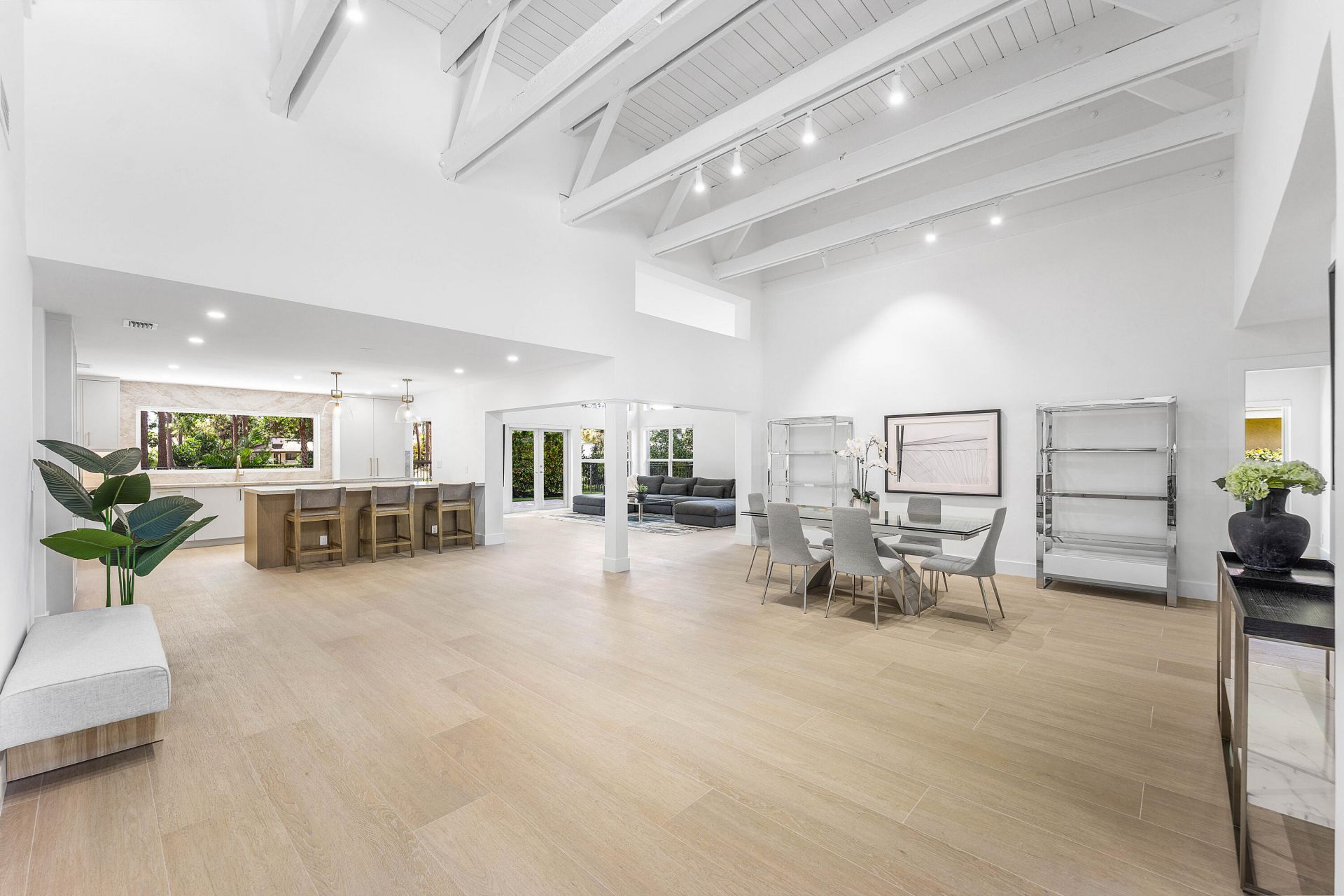 654 W Lakewoode Circle, Delray Beach, FL 33445 Photo