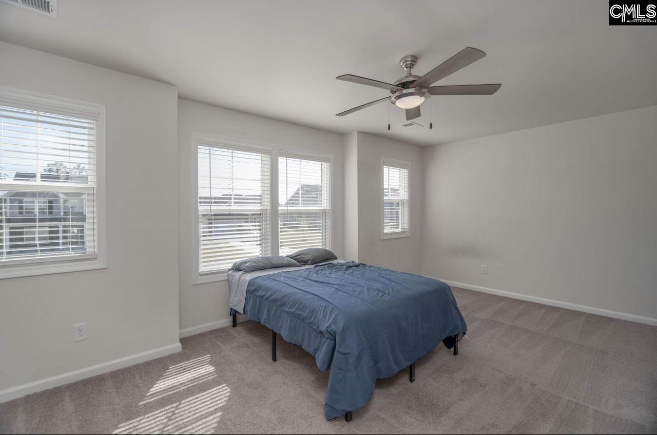 20 Breeders Court  Photo 27