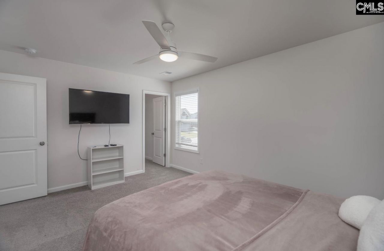 20 Breeders Court  Photo 29