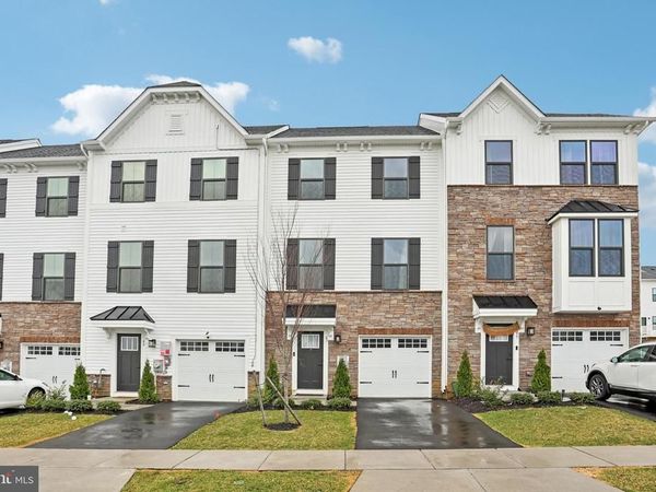 47 ROSEMARY WAY, MOUNT LAUREL, NJ 08054