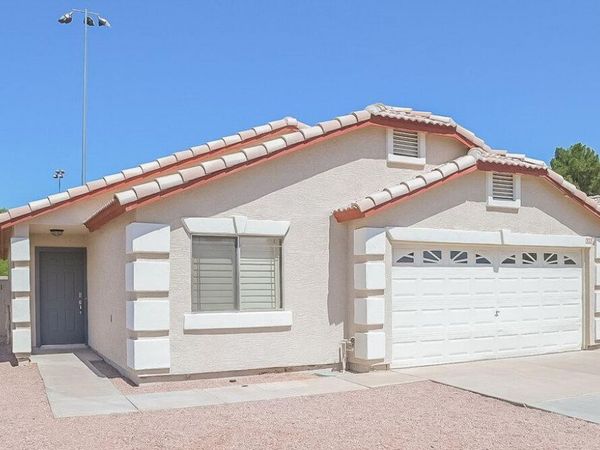 323 N Ocean Drive, Gilbert, AZ 85233