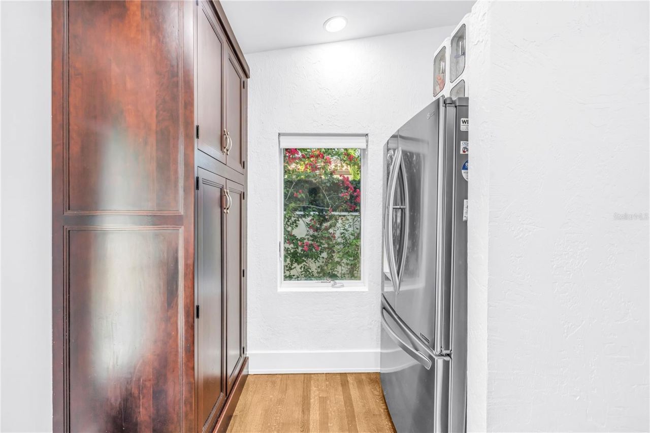 209 Bandera Way Ne, Saint Petersburg, FL 33704 Photo