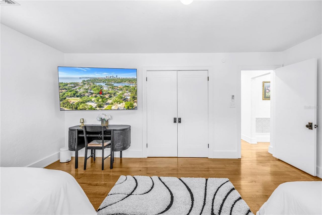 209 Bandera Way Ne, Saint Petersburg, FL 33704 Photo