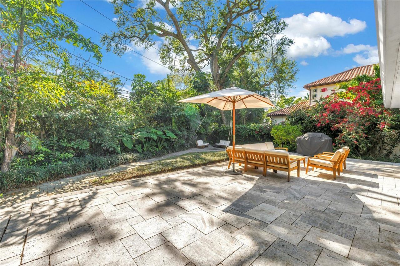 209 Bandera Way Ne, Saint Petersburg, FL 33704 Photo