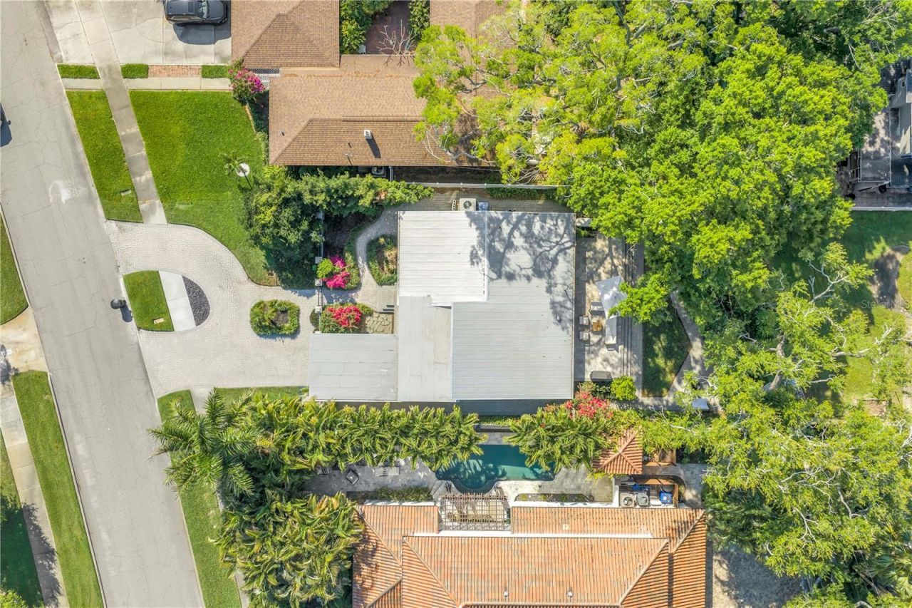 209 Bandera Way Ne, Saint Petersburg, FL 33704 Photo