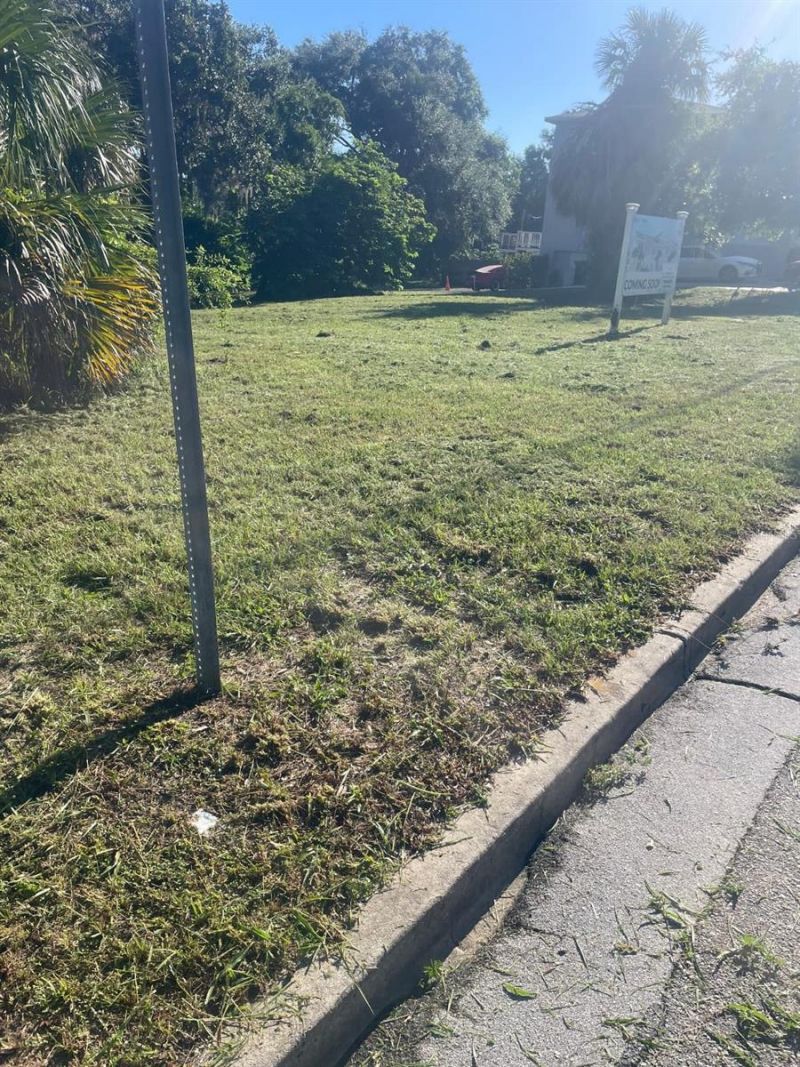 1000 W Montrose Street , Clermont, FL 34711 Photo