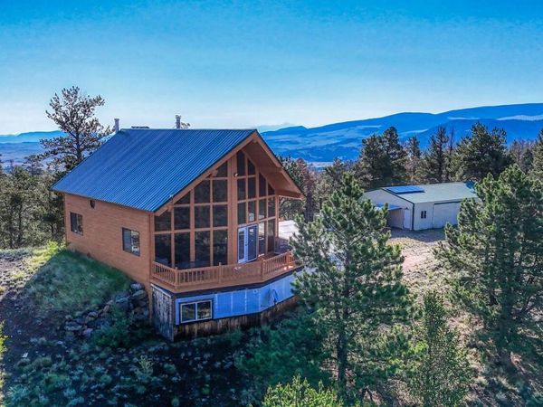 741 Wolfe Road , Hartsel, CO 80449